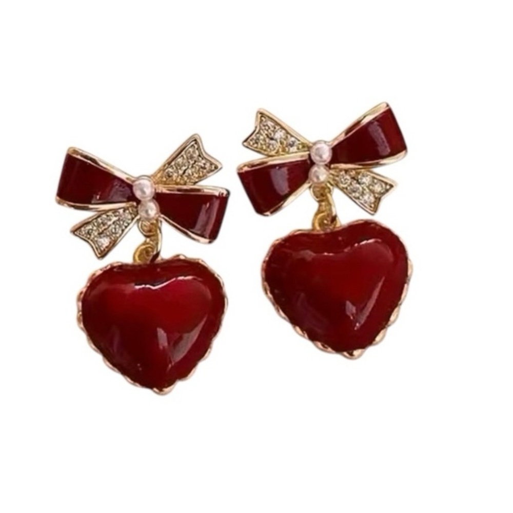 Elegant Red Heart Earrings with Gold Accents